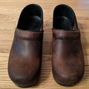 Dansko Porfessional Clog Antique Brown size 38